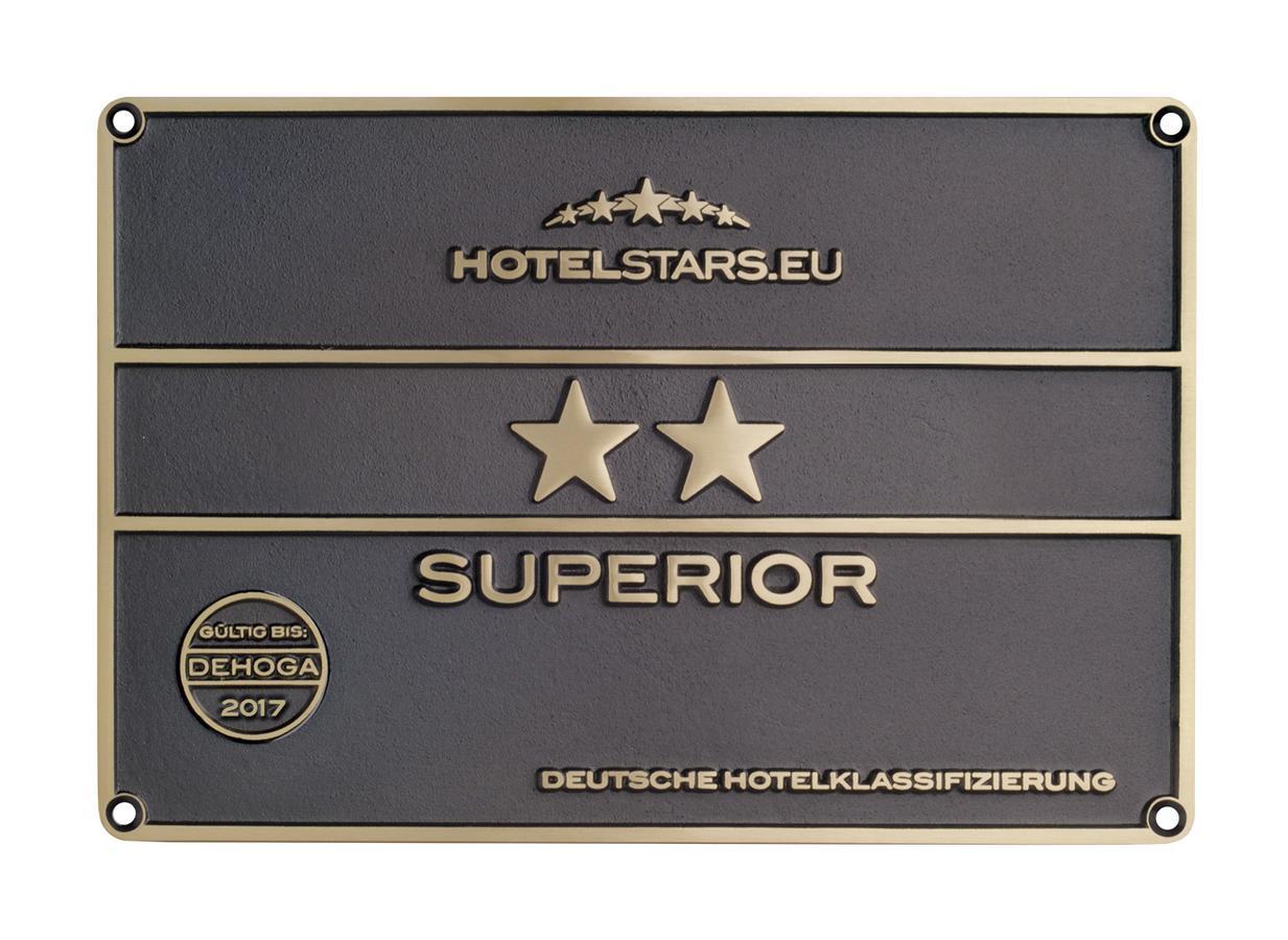 Monteurhotel Garni Alter Olper Hof ลินด์ลาร์ ภายนอก รูปภาพ